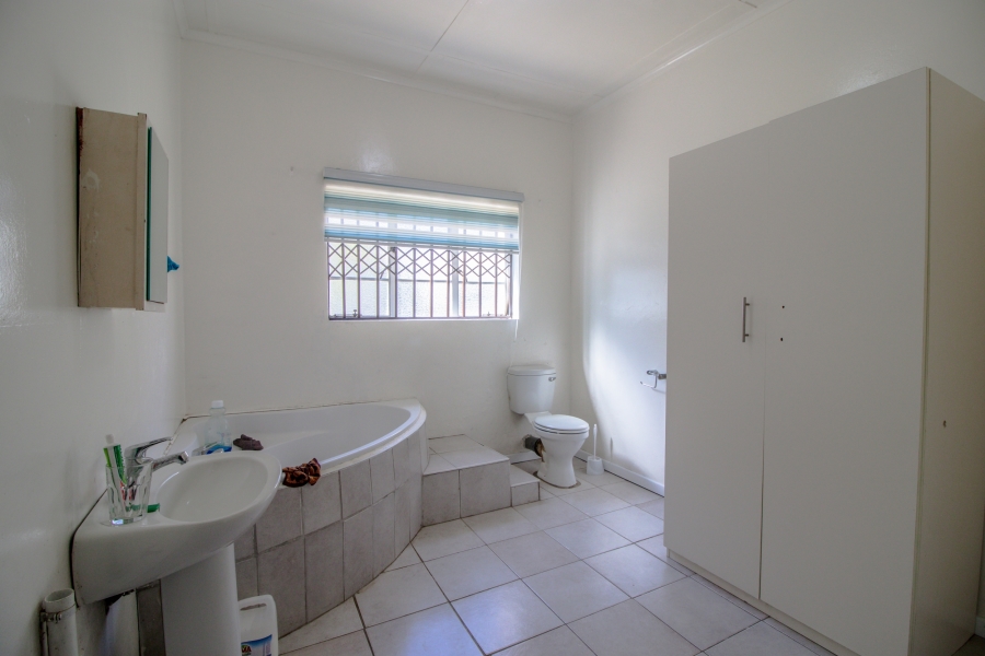 5 Bedroom Property for Sale in Fort Beaufort Eastern Cape